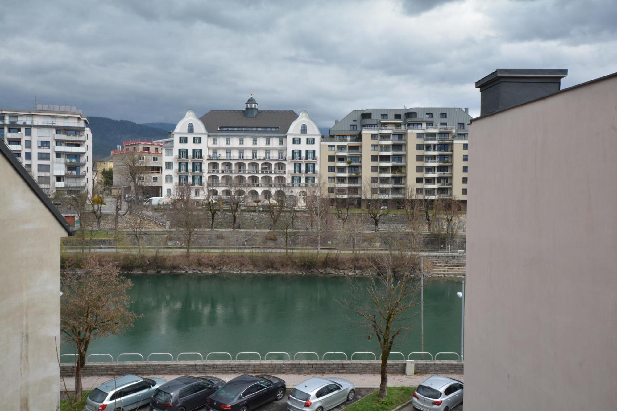 Stadthotel Das Villach Exterior photo